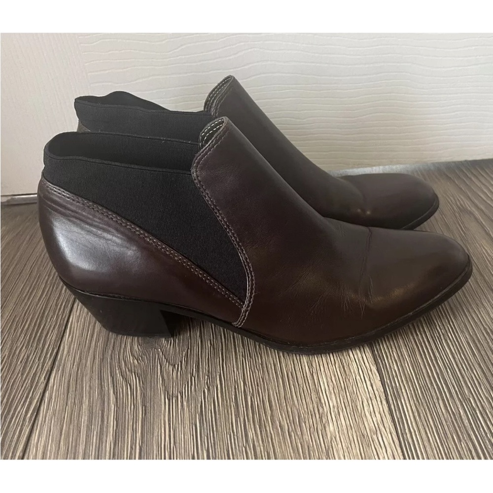 via spiga ankle booties Size 7.5